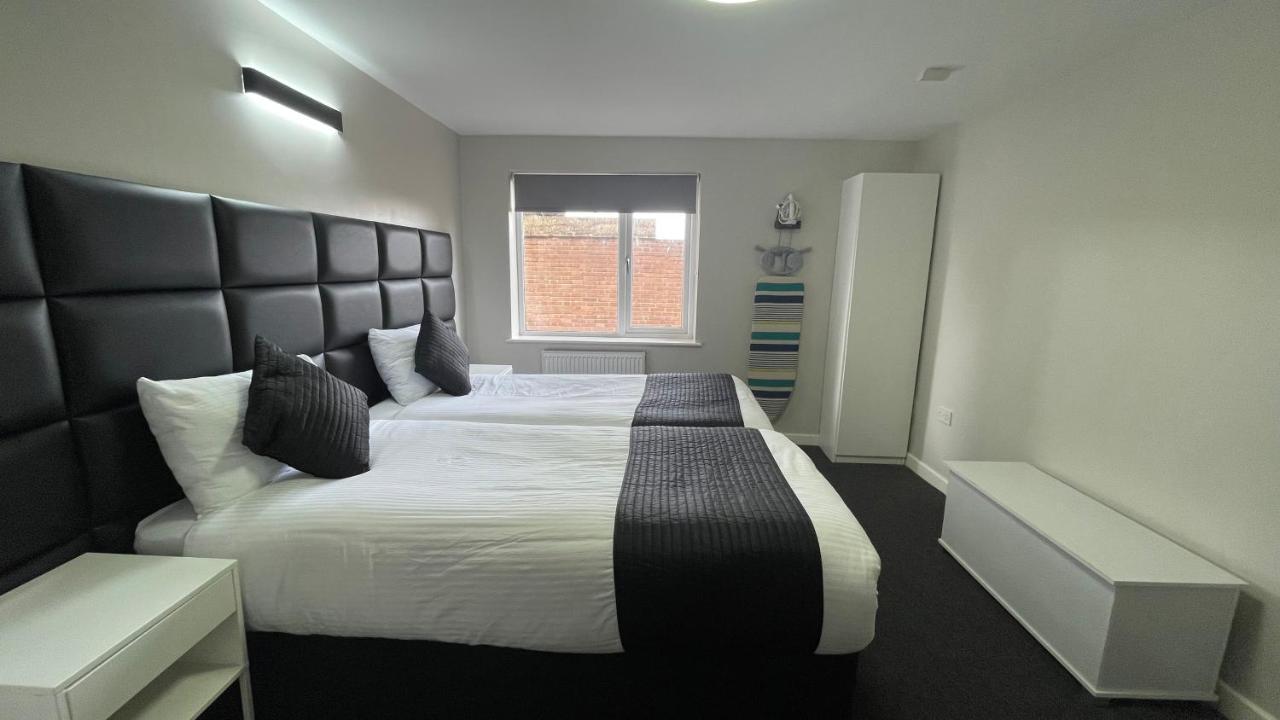 Mays Apartments - 102 Mill Street, Free Parking, 2 Minute Walk To Baltic Market And City Centre - Apartments Sleep 1-10 Guests Liverpool Exterior foto